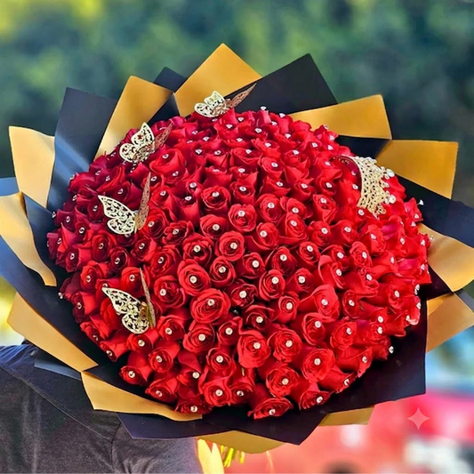 Bouquet of 200 roses with diamonds, butterflies, and a wreath